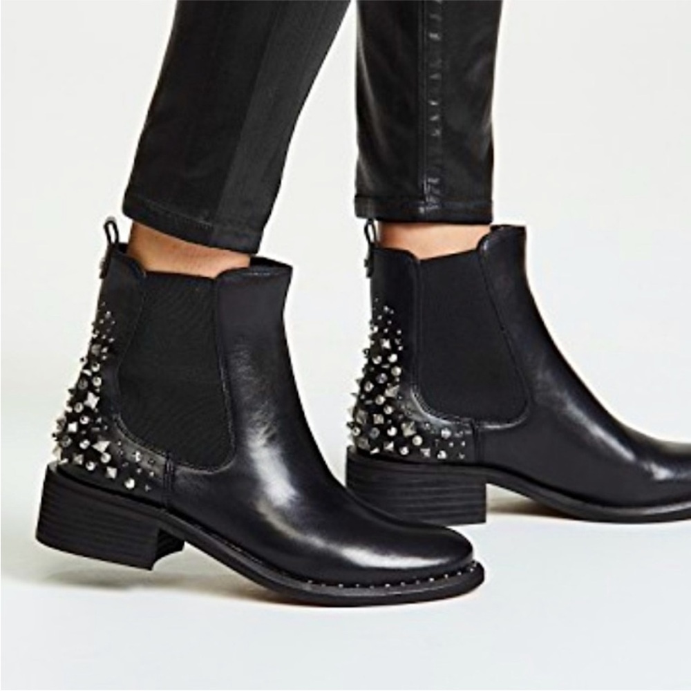 $190 Sam Edelman silver Studded Chelsea Boots Dover Moto Black leather sz 8 - Picture 15 of 15
